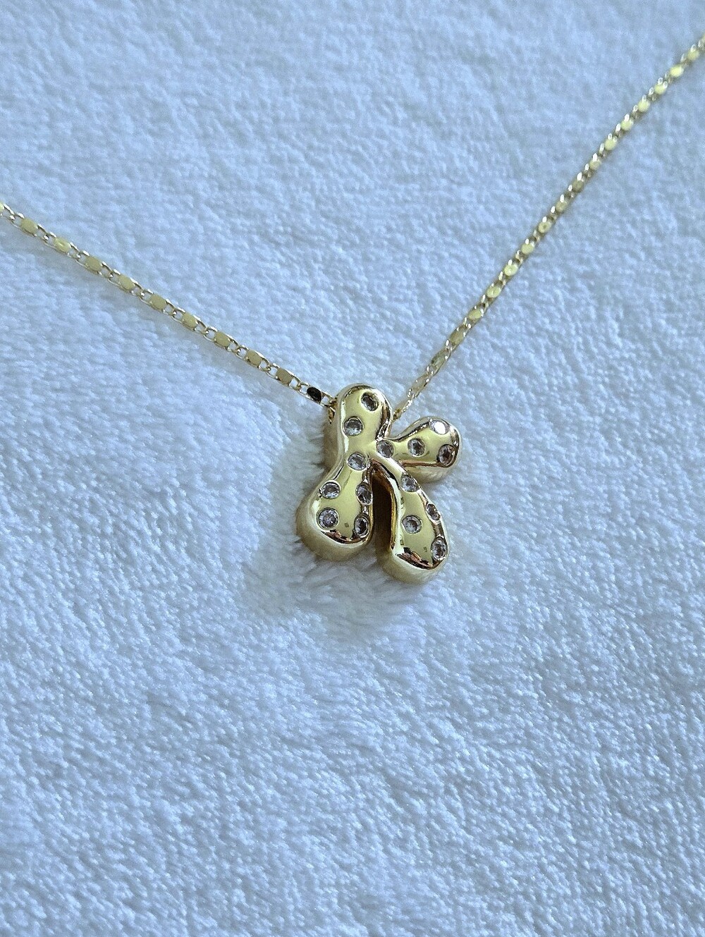 Gemelli👭 Puffy Letter "K" Initial Pendant Necklace - Picture 11 of 16